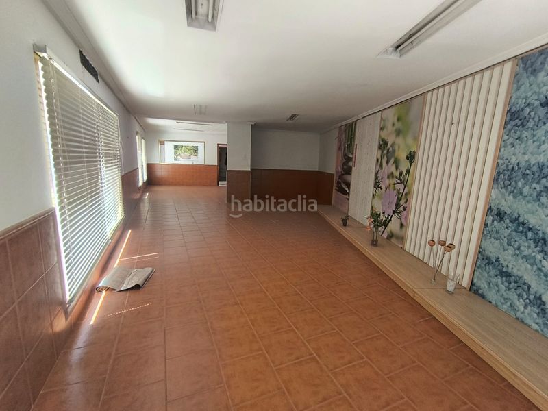 Foto b9b9f271-fdc6-4378-87f1-3f6ffe694f71. Pis a avenida san pedro apóstol 3 a Mengíbar
