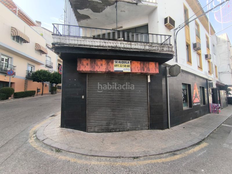 Foto fa6cbbf2-bd59-4d59-b564-010b33ee3b08. Affitto locale commerciale in calle real 13 in Mengíbar