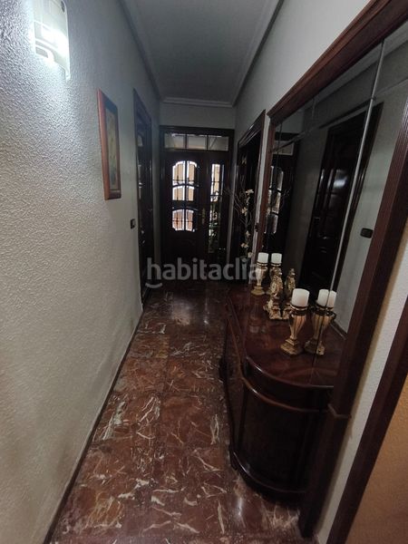 Foto 6c61afbc-1394-42b9-878c-e5a2f2115357. Casa en Mengíbar