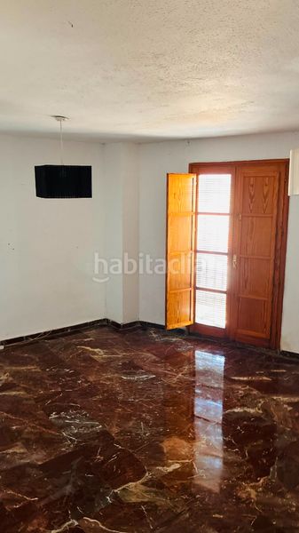 Foto 6b394547-cd11-4c67-8dba-f108dadda500. Piso en calle real 24 en Mengíbar