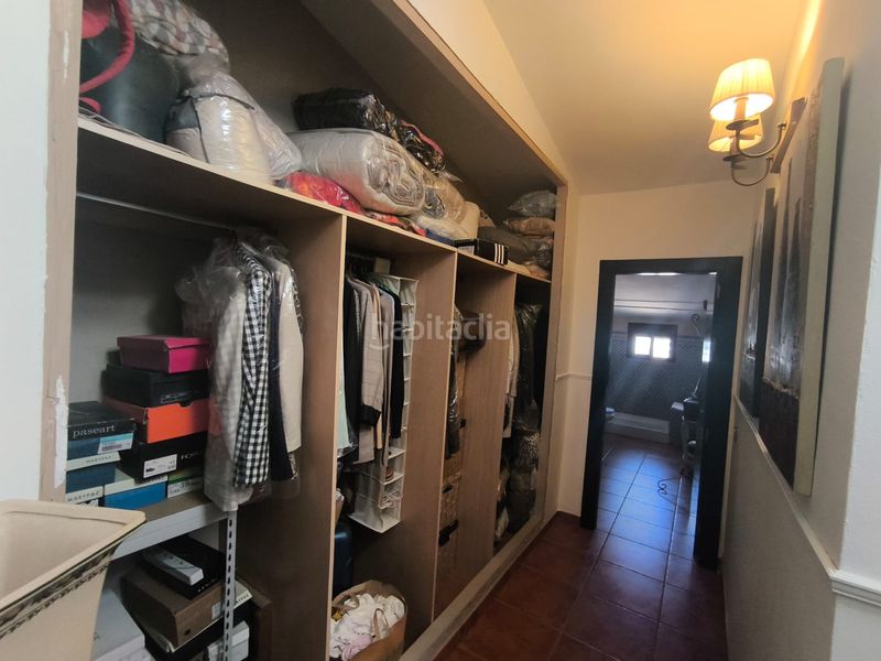 Foto a73a25c1-52a7-418a-ae33-eead13671811. Chalet en Mengíbar