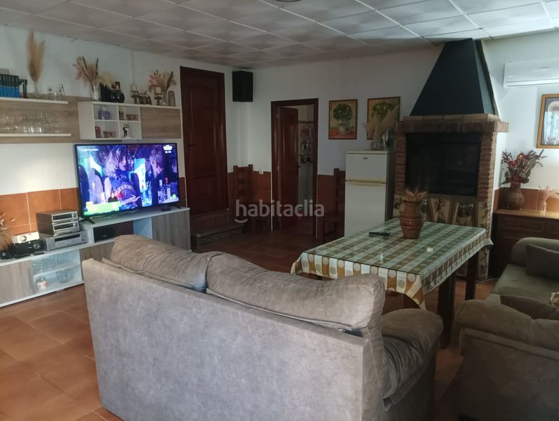 Foto e3ec19f1-8027-4c53-8f5e-2f165814d9b3. Xalet a Mengíbar