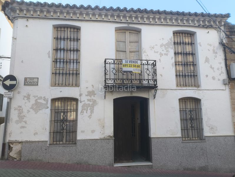 Foto 2e55a61e-b4c0-45f0-a1ef-95a56c5adca1. Casa a callejon torre 1 a Mengíbar