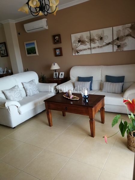Foto f147dd72-be5d-406b-817f-18efb95b3dde. Chalet en Mengíbar