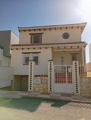 Chalet à Mengíbar