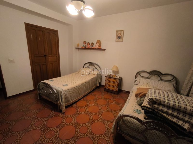 Foto f96b52e3-0687-4efb-9a7b-a4fe1fe75be3. Casa a Mengíbar