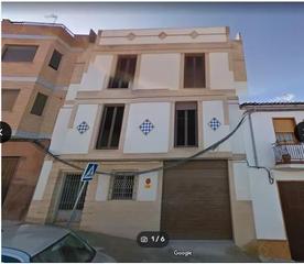 Edifici  Calle reina sofía. Se vende bloque de 2 pisos, ático y local comercial