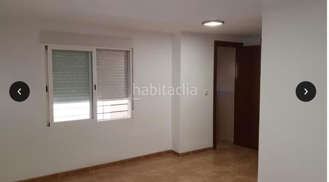 Foto e81f9b45-f3e7-4e5e-9819-f941fda62b64. Lloguer local comercial a Mengíbar