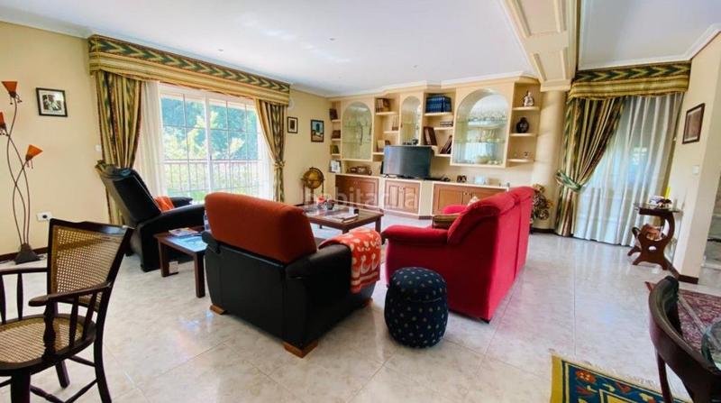 Foto 5103ed27-11b3-45f0-b5fb-67f87b57164c. Chalet en Camos Nigrán