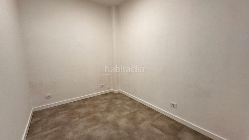 Foto 39f9641a-7b3d-445c-9426-4290a9d17681. Alquiler local comercial  acondicionado en Nigrán