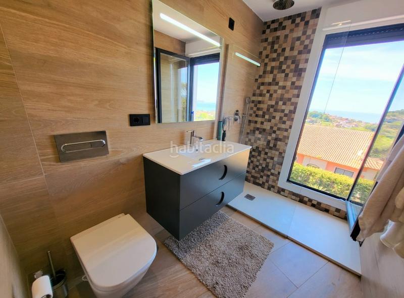 Foto 291b28b7-e9c3-4141-a0d6-b0939e610234. Chalet  exclusivo con vistas al mar en Coruxo - Oia - Saiáns Vigo