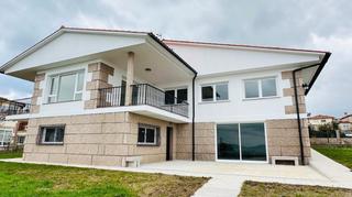 Rent Chalet in Coruxo - Oia - Saiáns. Chalet unifamiliar - san miguel de oia