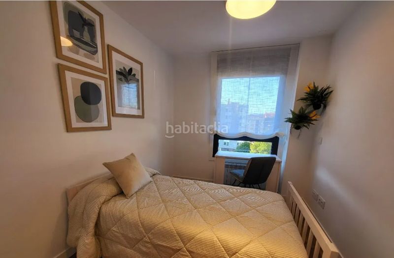 Foto 8e0a6a9b-8b0a-4d2c-8031-d877f1a0a49d. Lloguer pis amb calefacció a Plaza España - Corte Inglés Vigo