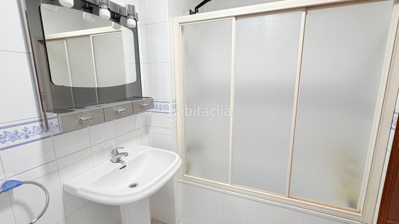 Foto 29bed8eb-4a7a-43ef-b680-96d17c1cd17d. Pis amb aparcament a Baiona