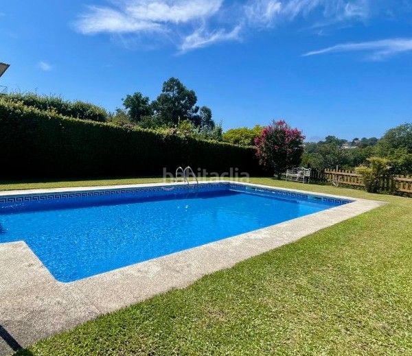 Foto 883f342c-13d9-4b54-a7ab-511e6563b7be. Miete chalet mit kamin heizung parking pool in Gondomar