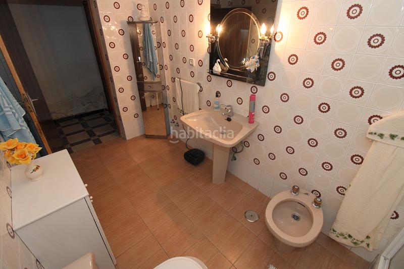 Foto badfa453-7404-4e4d-8f02-05527c3a2555. Casa adosada en Torremocha de Jarama