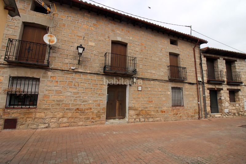 Foto 454f1e31-fdb2-4a60-a5ad-4fe18266a5fb. Casa adossada amb xemeneia calefacció aparcament a Torremocha de Jarama