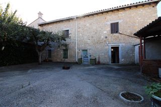 Casa adossada  Calle torrelaguna. Casona en pleno corazón de torremocha de jarama