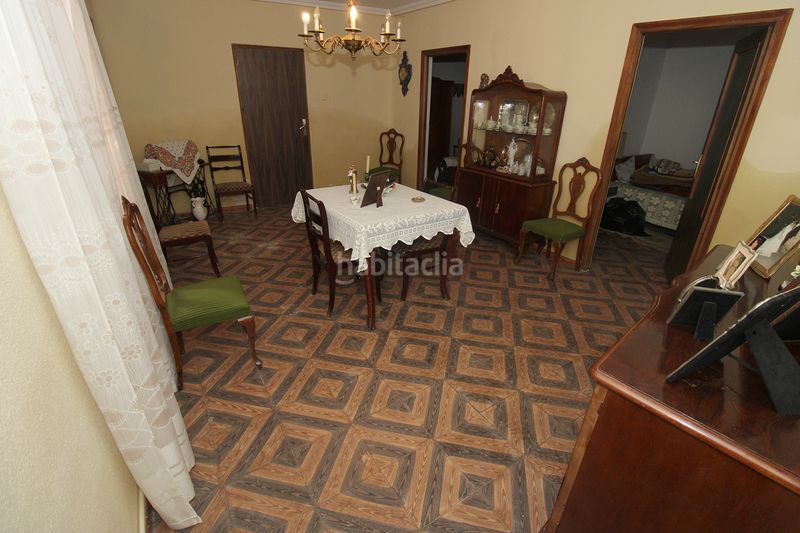 Foto 56e9cdbb-2b79-4e2c-9fea-8a7a6fd4d76a. Casa adossada amb xemeneia calefacció aparcament a Torremocha de Jarama