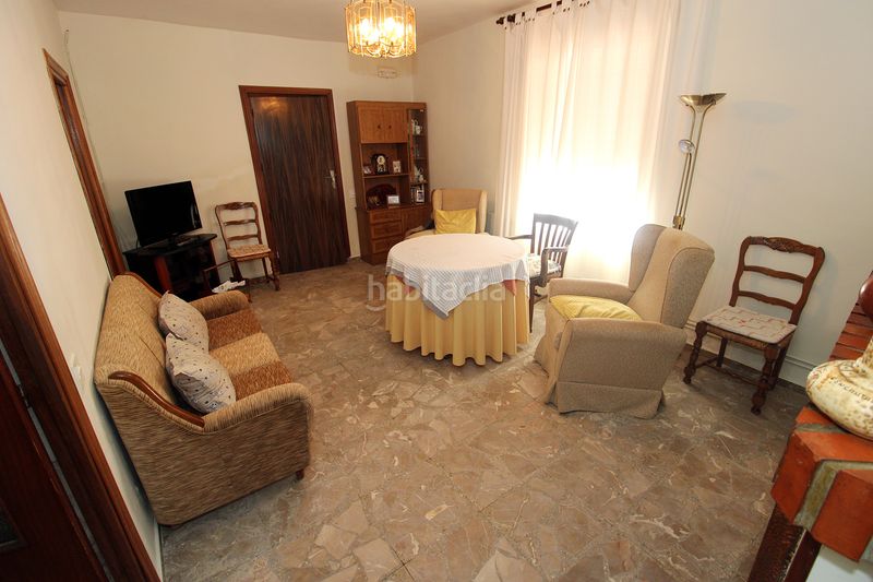 Foto a0dfd18f-8957-4d59-a5b9-5d3975340114. Casa adossada amb xemeneia calefacció aparcament a Torremocha de Jarama