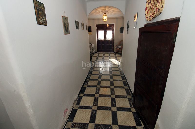 Foto e83cd82d-5389-42dd-bccd-695558d4ef4d. Casa adossada amb xemeneia calefacció aparcament a Torremocha de Jarama