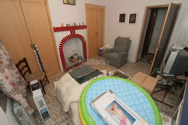 Foto fa992058-07dc-46d0-963b-9f9e19cd0267. Casa adossada amb xemeneia calefacció aparcament a Torremocha de Jarama