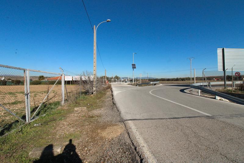 Foto b93939ca-d58c-4ecb-90e5-e37a7d4fb399. Finca rústica en Talamanca de Jarama