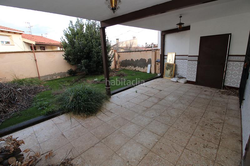 Foto 0e6ba3a2-a383-4059-be70-403232d42b03. Casa adosada  de 2 plantas con terrenos en Torrelaguna