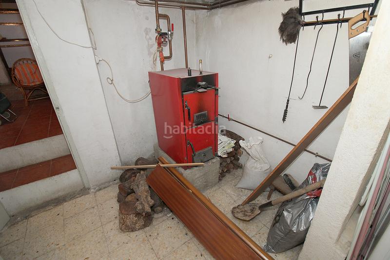 Foto 4cef573d-3d44-41be-a1d8-9638f7e1b1dd. Casa adosada  de 2 plantas con terrenos en Torrelaguna