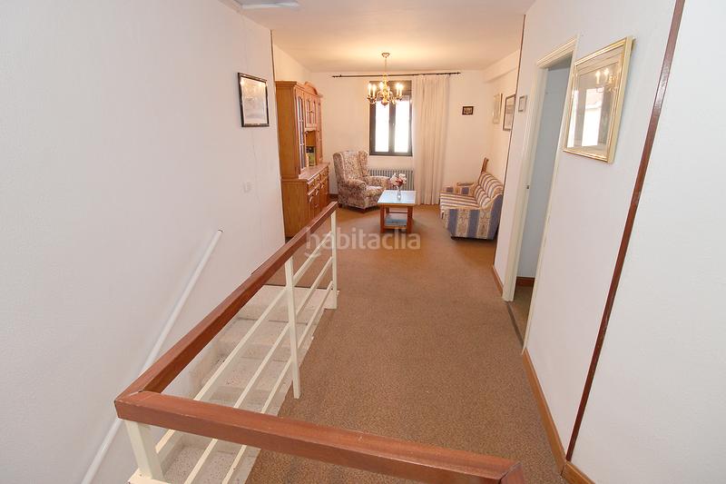 Foto 58b22109-0e8e-4611-a77e-0e5f93968da0. Casa adosada  de 2 plantas con terrenos en Torrelaguna