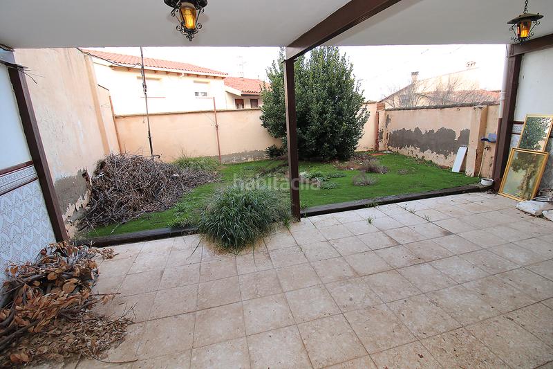 Foto 96bed127-34ee-468d-aa57-ed06a7e25a89. Casa adosada  de 2 plantas con terrenos en Torrelaguna