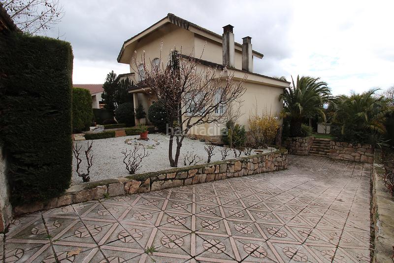 Foto 686c3192-473b-414b-b55c-658fb1973143. Chalet  independiente con piscina y amplio cenador en caraquiz en Uceda