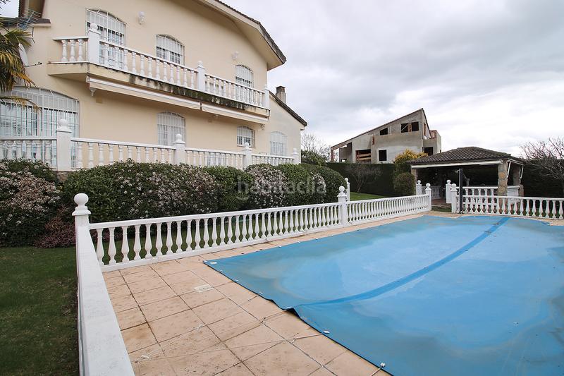 Foto f3b099e3-1171-402e-bf22-fc556044f722. Chalet  independiente con piscina y amplio cenador en caraquiz en Uceda