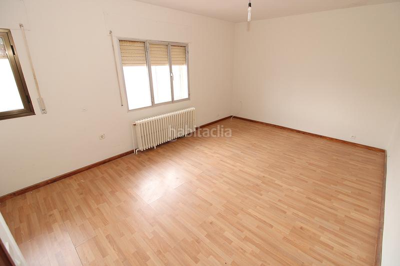 Foto 1b1d44b7-3629-47d5-b0d8-7d054028934c. Edificio in Berzosa del Lozoya