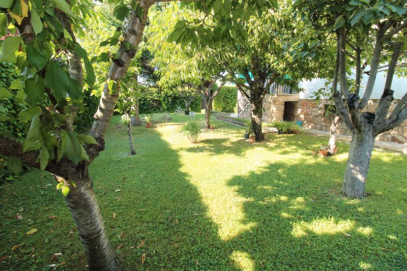 Foto b889665f-adfe-4e0d-851c-e388ed3d67f0. Chalet en Uceda