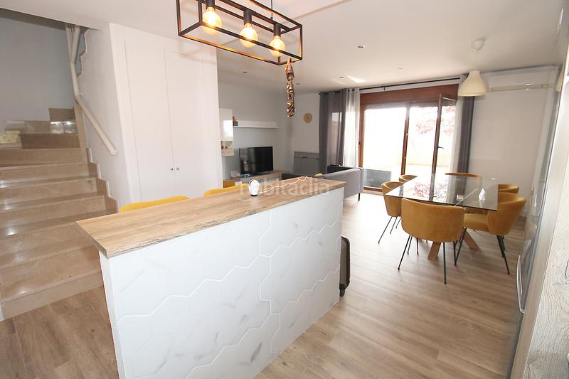 Foto 963c89aa-fbff-45b9-991e-e1b344988fde. Location chalet avec chauffage parking dans Torrelaguna
