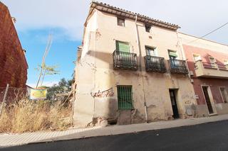 Casa adossada  Calle mayor Casa adossada  Calle mayor