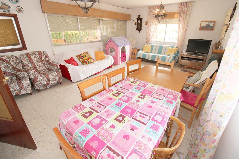 Foto 09a37985-fcec-4b11-896f-c0fd8f280f3d. Chalet with fireplace heating parking in Uceda