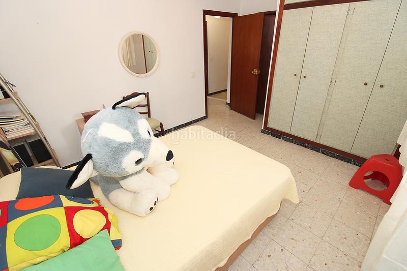 Foto d18f468a-bd51-492e-a4fb-59af6ce2b731. Chalet with fireplace heating parking in Uceda