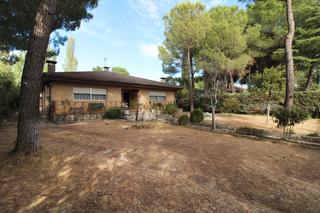 Chalet in Calle Caraquiz Tercera Fase