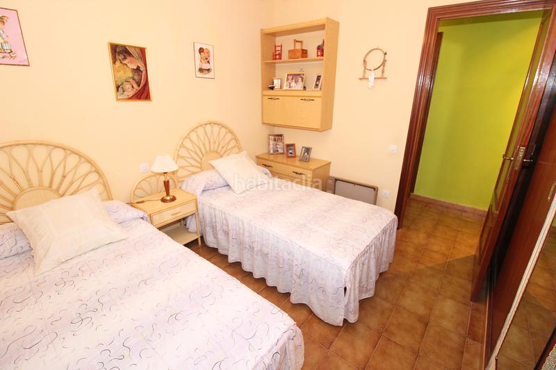 Foto b81362cf-4a6c-4fc0-bff9-6481730f23a9. Chalet avec chauffage parking dans Uceda