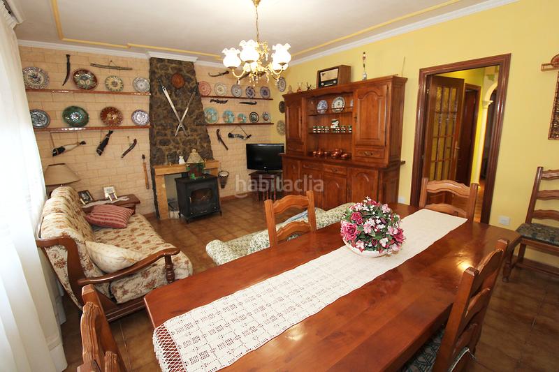 Foto d9e1357e-588c-4fb8-848a-099137d88f16. Chalet avec chauffage parking dans Uceda