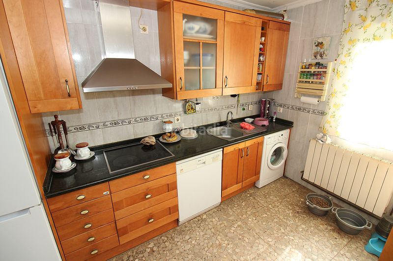 Foto 09c58cd9-98d7-4021-a0cd-a4df9e801e21. Chalet with fireplace heating parking in Torremocha de Jarama