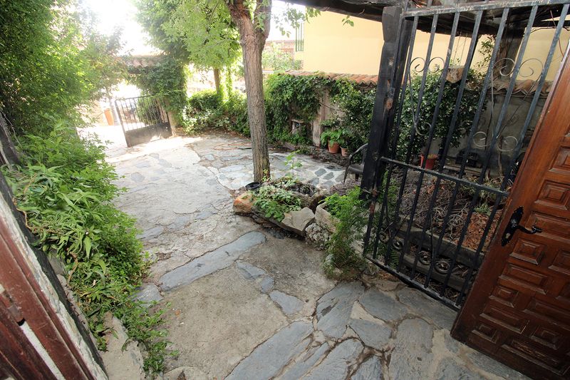 Foto 22323529-9043-4340-ba04-a21a8b1591a2. Casa adossada a Atazar (El)