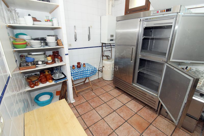 Foto 7f29c882-852f-4ac0-8f18-646a45ab02e5. Casa adossada a Atazar (El)