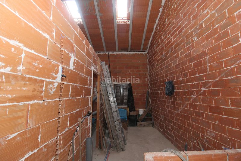 Foto 80773da8-4948-4d30-9493-346d57a0f710. Casa adossada a Atazar (El)