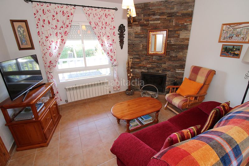 Foto c2acd0aa-b9ab-4fa6-bf0d-23e3352a9a9f. Chalet  independiente en caraquiz en Uceda