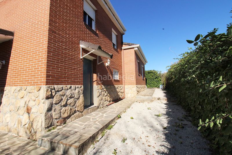 Foto d4956645-ae84-4e0e-a581-a56b04f18230. Chalet  independiente en caraquiz en Uceda