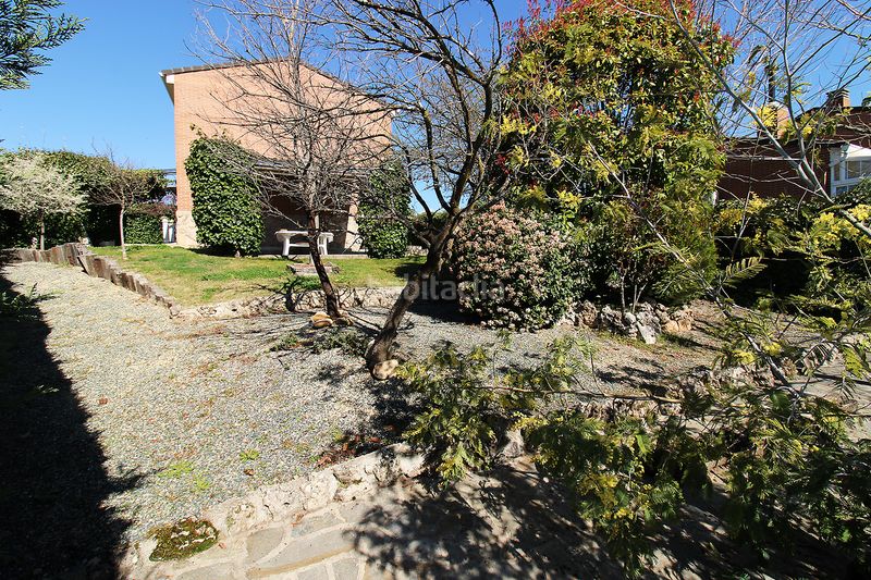 Foto e572d81a-cd9a-4862-bd6e-bcb6c7f30ebb. Chalet  independiente en caraquiz en Uceda