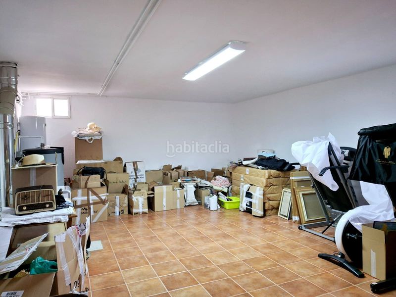 Foto b88c727c-b11d-42af-9bd1-298bd4b0ee16. Maison avec cheminée chauffage parking piscine dans Uceda